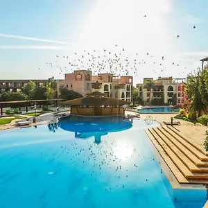 4* منتجع وحدات تالا باي السكنية
